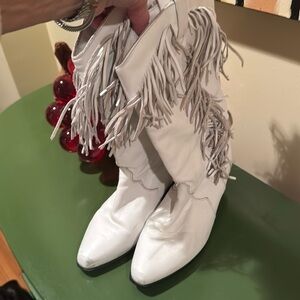 Dingo Vintage 🔥 white boots